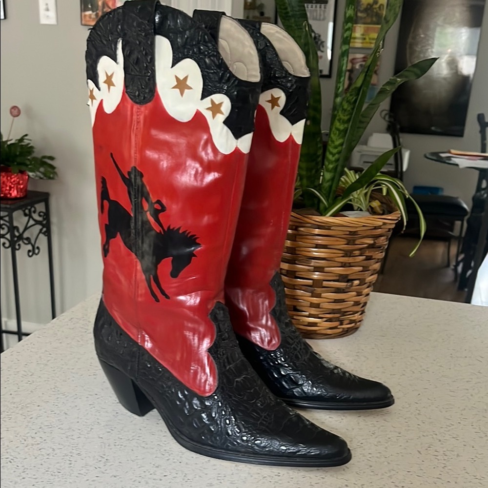 Vintage Via Via Women’s Cowboy Boots – Size 7.5M